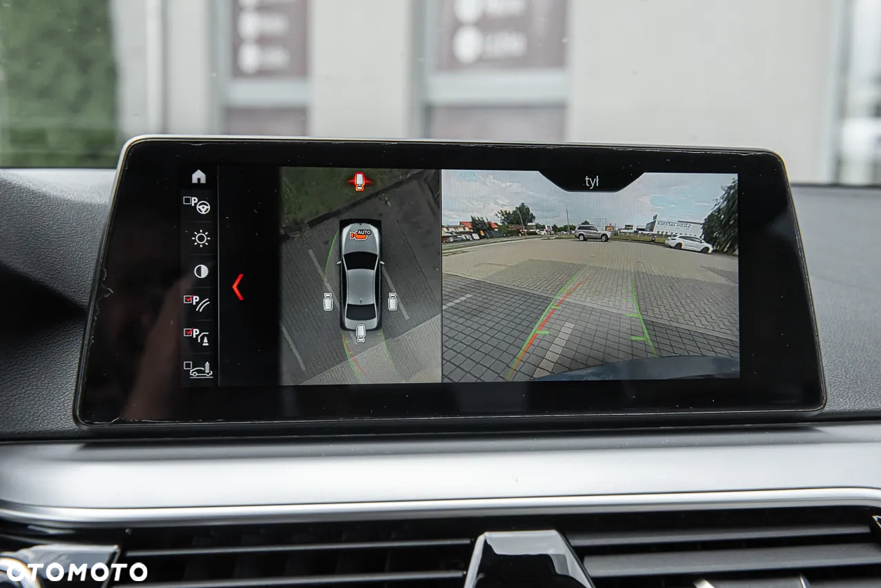 BMW Seria 5 520d xDrive Luxury Line - 26