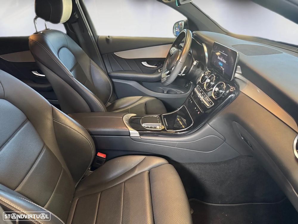Mercedes-Benz GLC 300 de Coupé 4Matic - 24