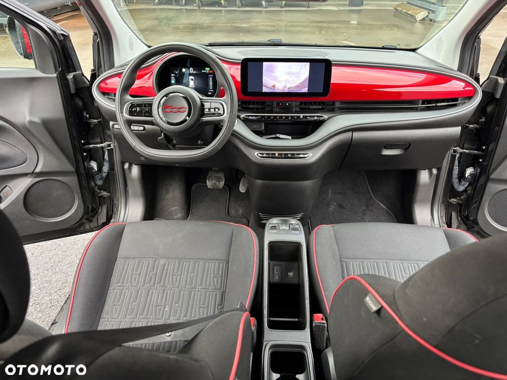 Fiat 500 23.8kWh RED - 11