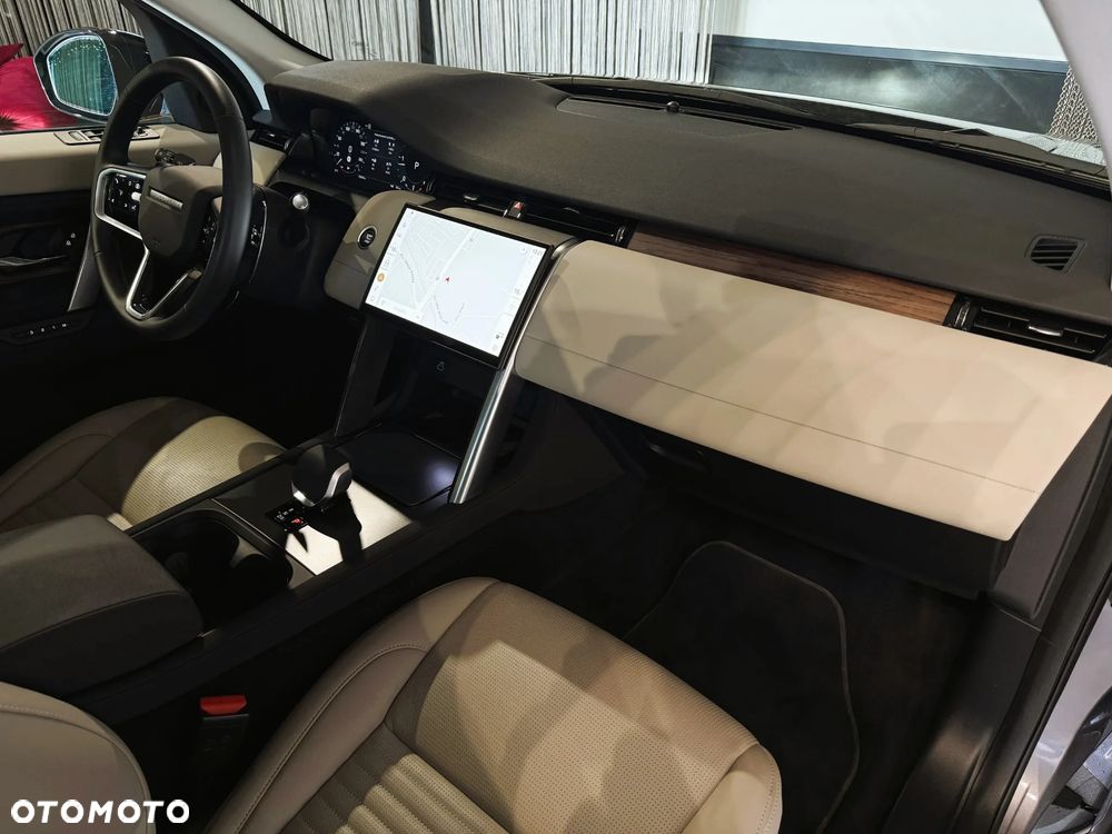 Land Rover Discovery Sport 2.0 D200 mHEV S - 10