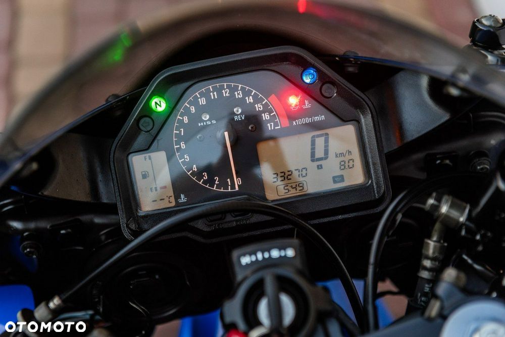 Honda CBR - 9