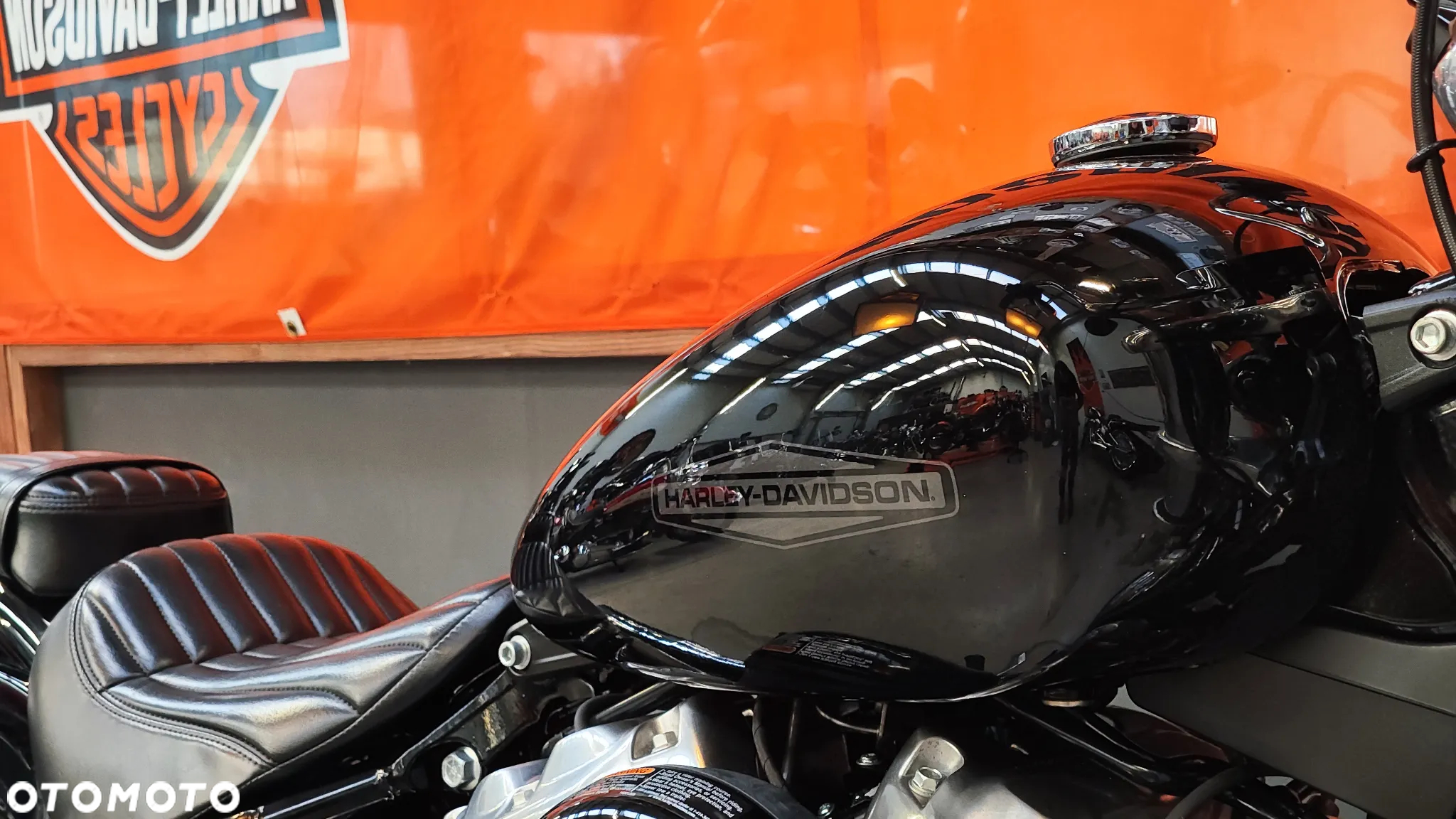 Harley-Davidson Softail Standard - 27
