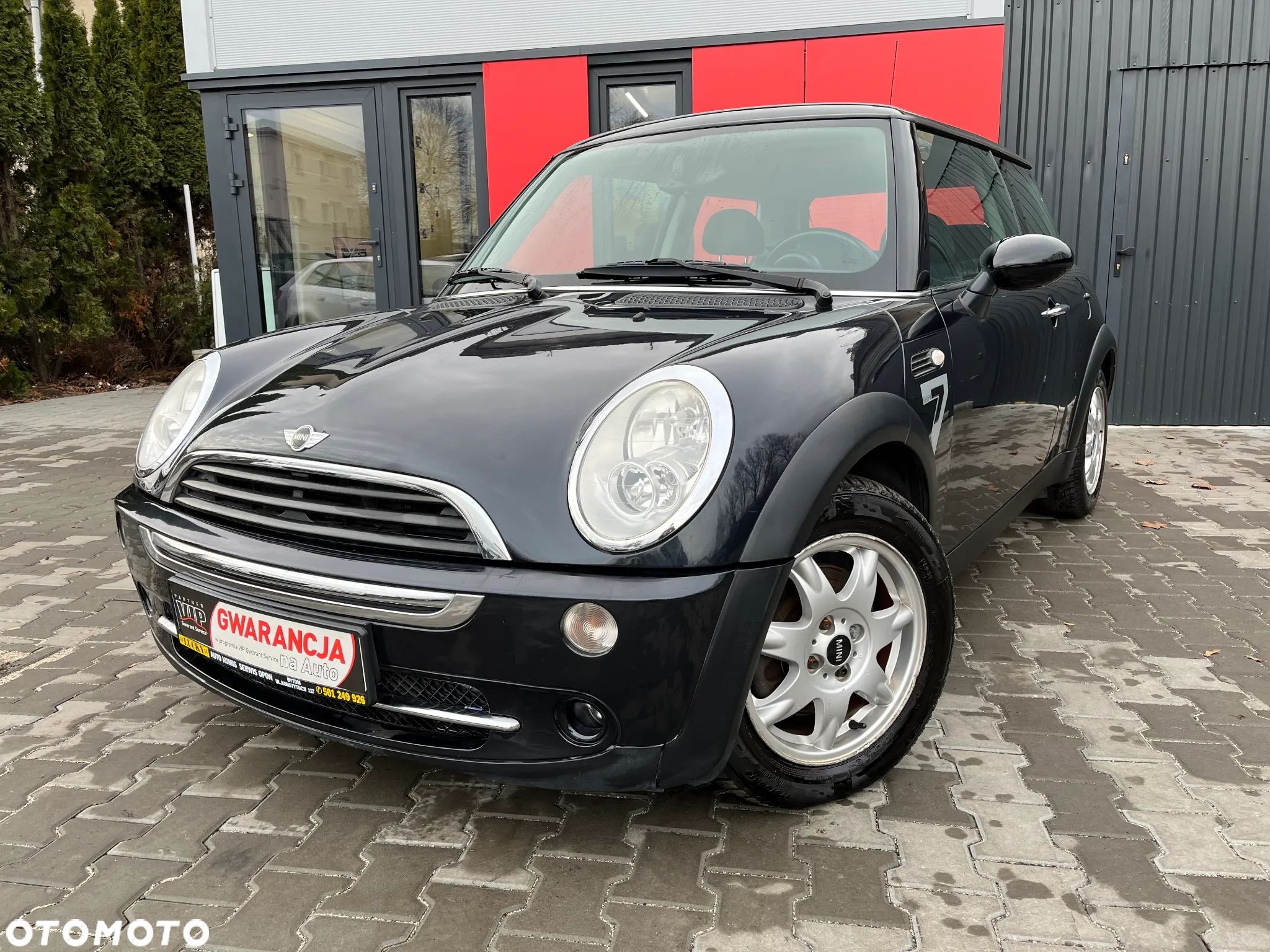 MINI ONE Standard - 1