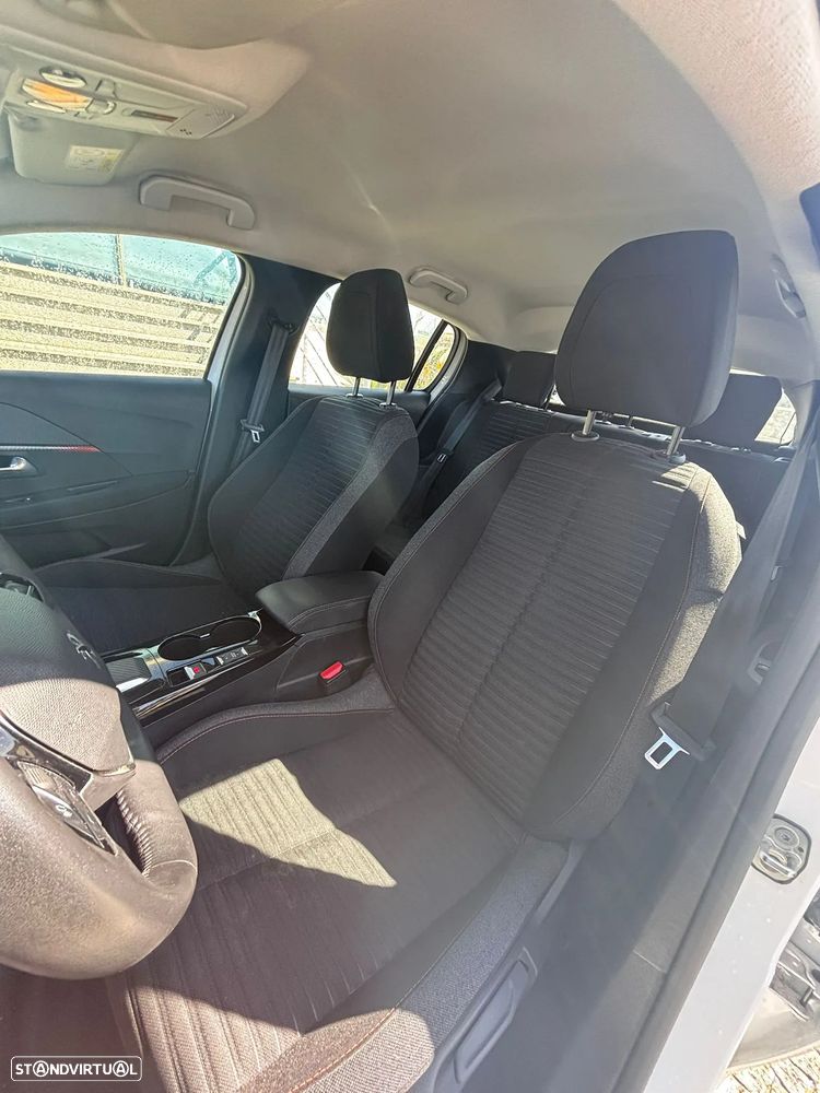 Peugeot e-208 50 kWh Active Pack - 8