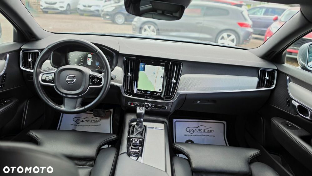 Volvo S90 - 5