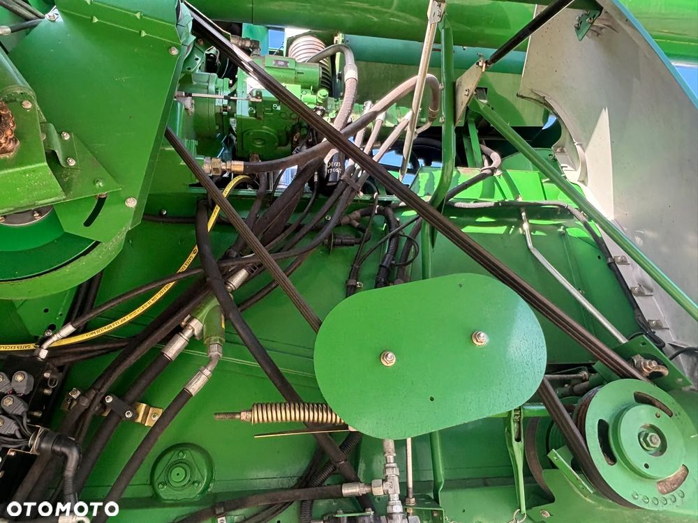 John Deere T660i - 14