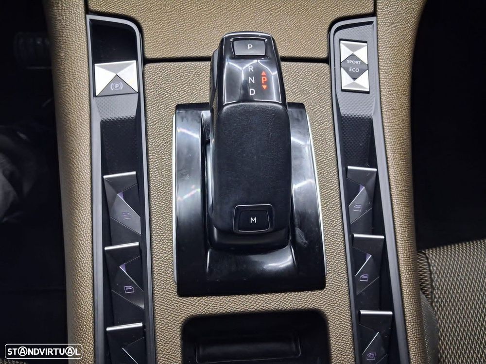 DS DS7 Crossback 1.5 BlueHDi So Chic EAT8 - 14