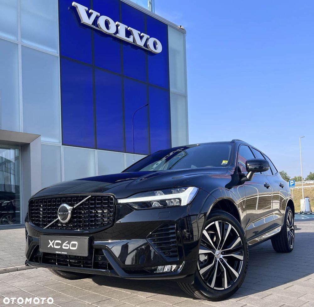 Volvo XC 60 B5 B AWD Ultra Dark