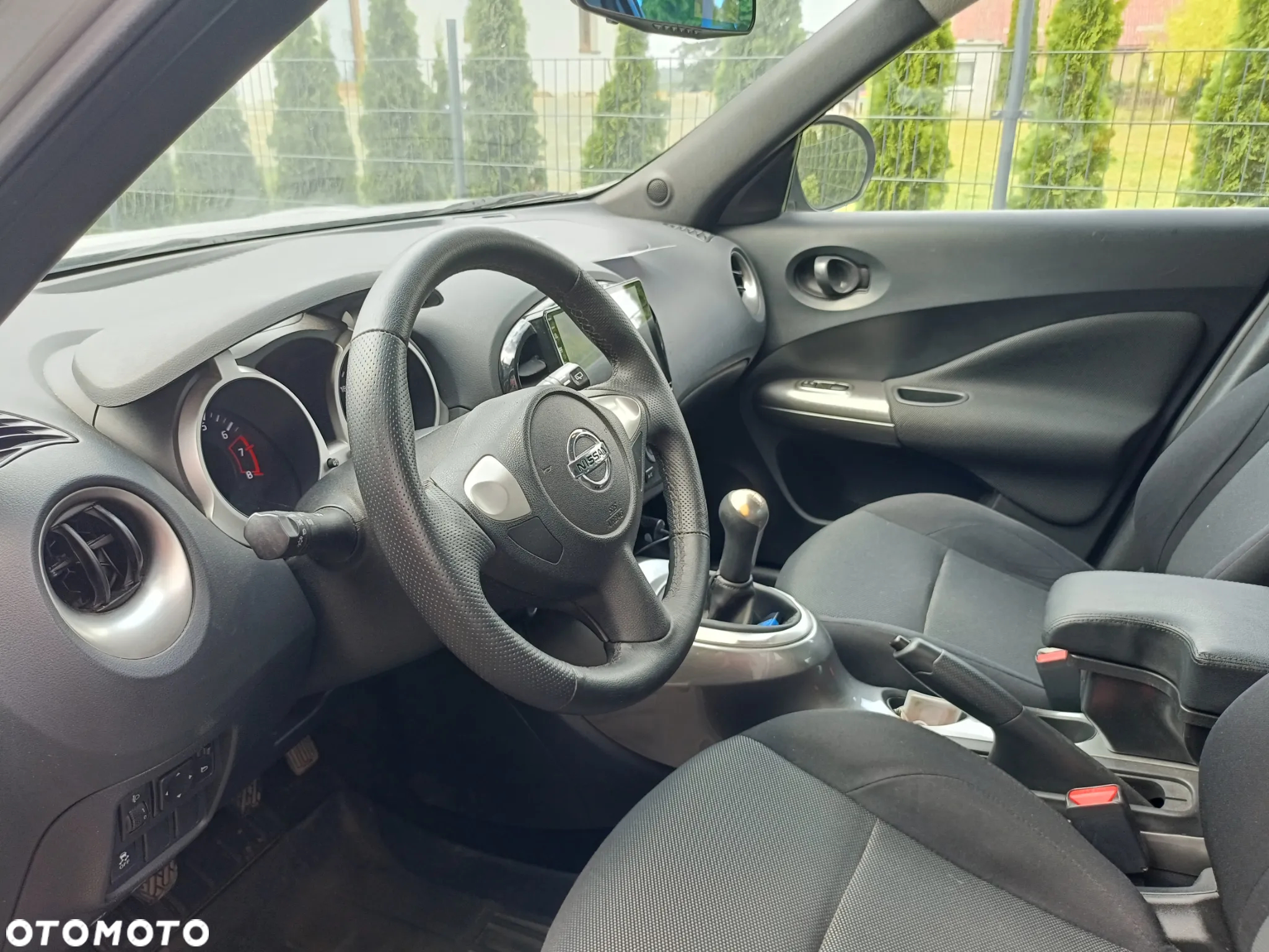Nissan Juke 1.6 Visia - 13