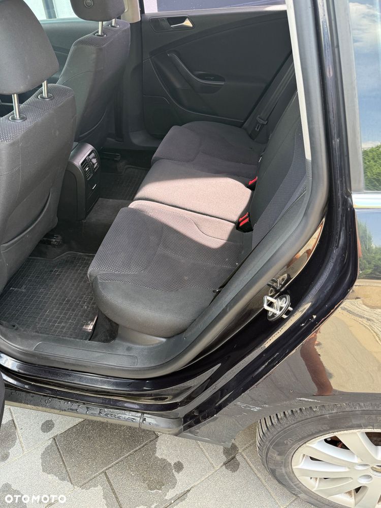 Volkswagen Passat 2.0 TDI DPF DSG Comfortline - 9