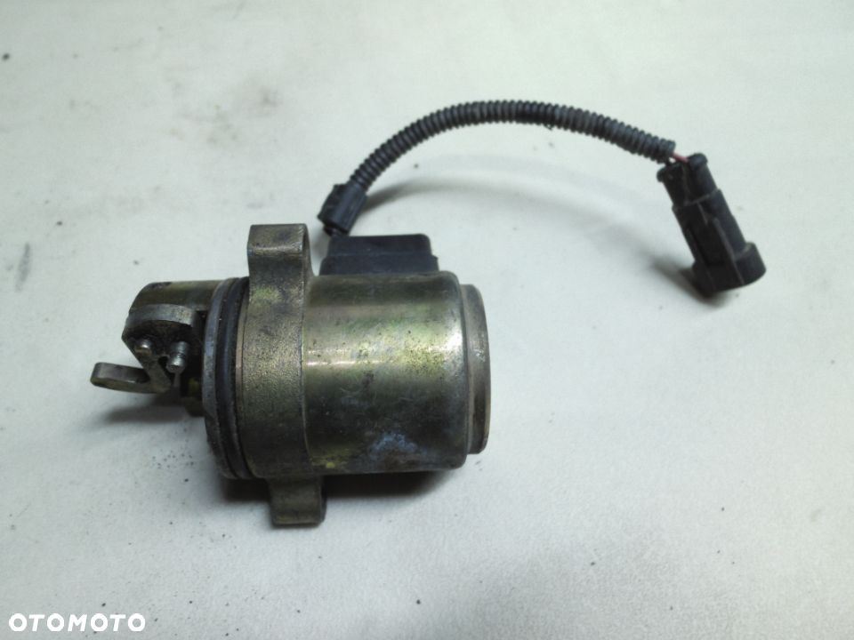 CEWKA GASZENIA DEUTZ 1011 04287116 / M4287116 - 1