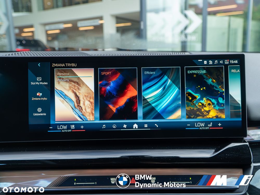 BMW Seria 5 540d xDrive - 29