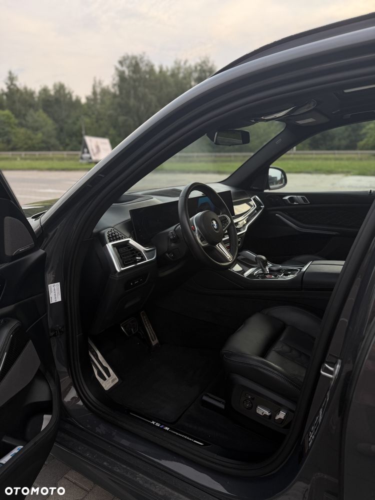 BMW X5 M Competition - 12