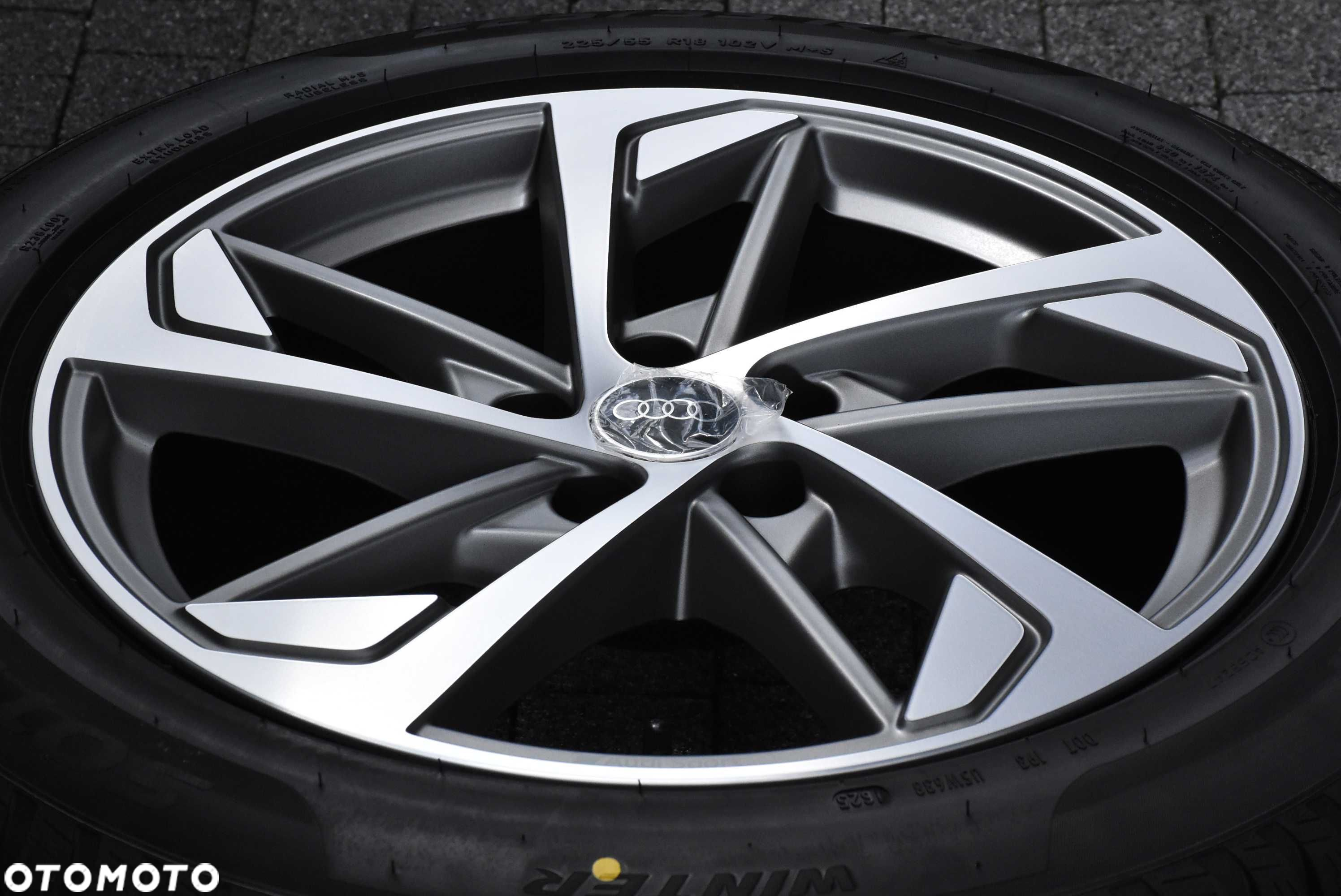 Nowe koła zimowe Audi A6 C8 S6 A6 C9 18" Nowy model PIRELLI AO 2025r - 4