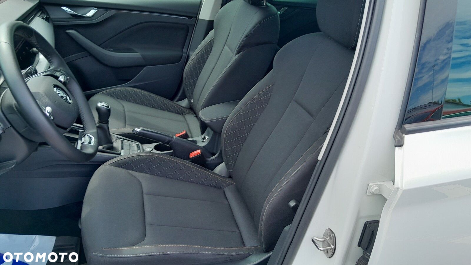 Skoda Kamiq 1.0 TSI Ambition - 16