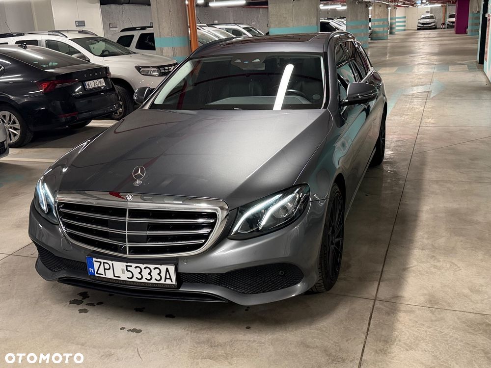 Mercedes-Benz Klasa E 200 CGI BlueEFFICIENCY Automatik Avantgarde - 8