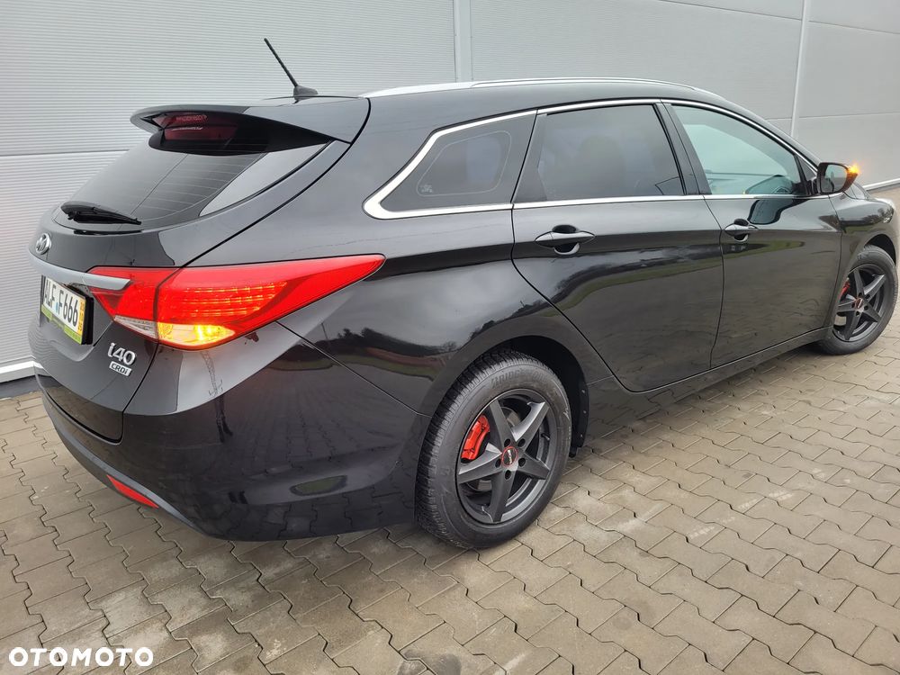 Hyundai i40 i40cw 1.7 CRDi Automatik Fifa World Cup Edition Silver - 22