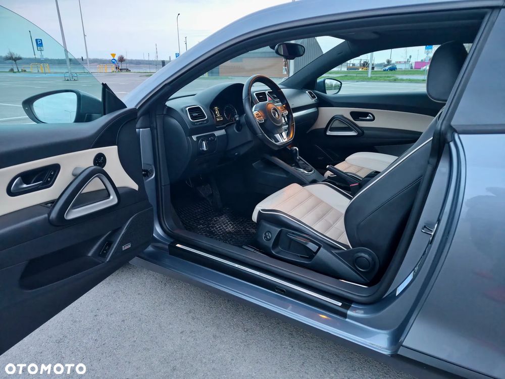 Volkswagen Scirocco 2.0 TDI DSG GTS - 9