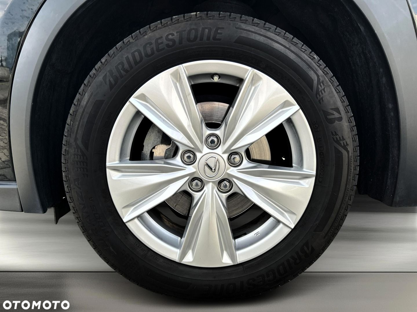 Lexus UX 200 GPF Pure 2WD - 22