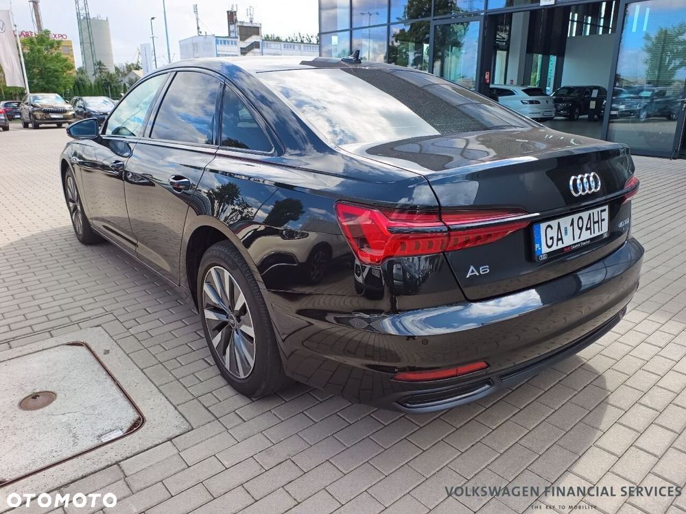 Audi A6 - 6