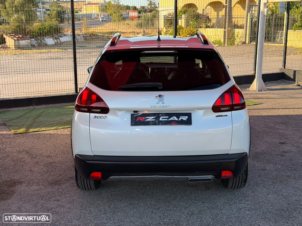 Peugeot 2008 PureTech 130 Stop&Start GT-Line Edition - 11