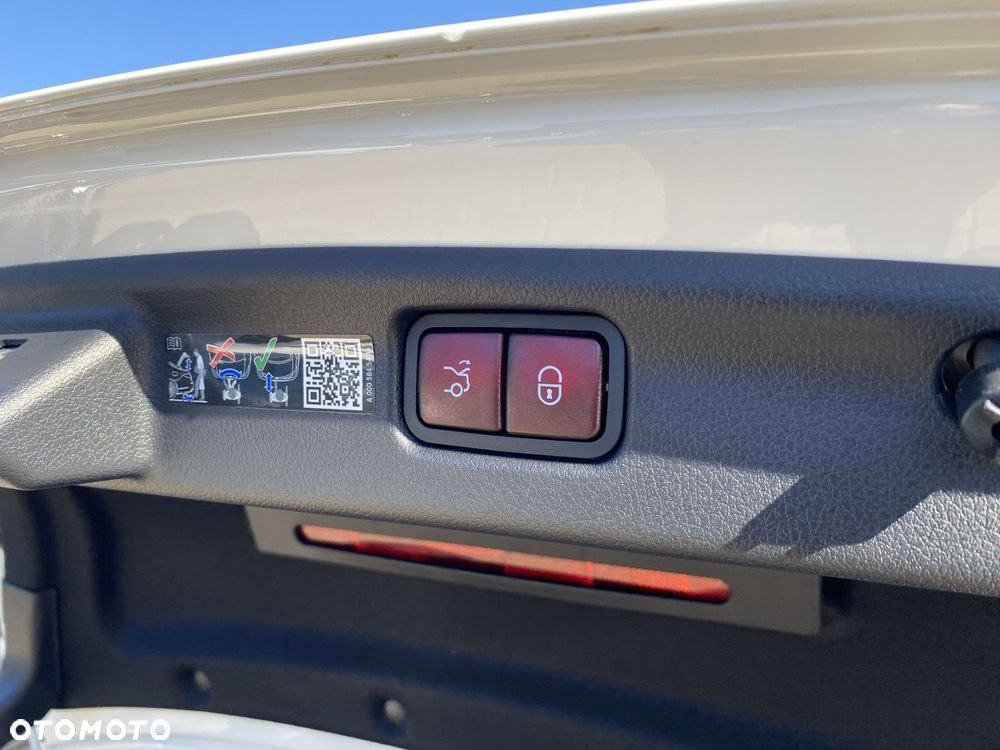 Mercedes-Benz Klasa C - 24