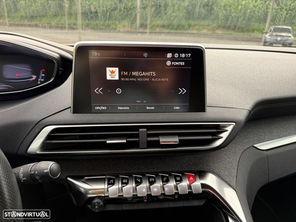 Peugeot 5008 1.5 BlueHDi GT Line J19 EAT8 - 9