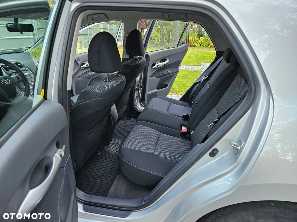 Toyota Auris 1.6 Premium - 17
