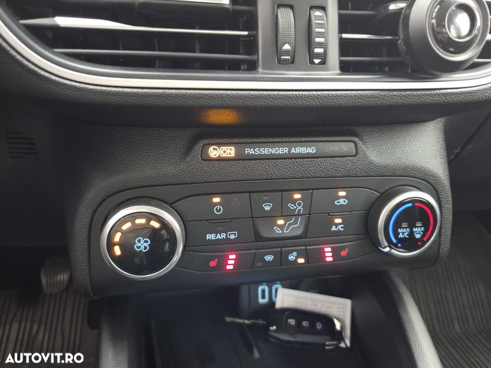 Ford Focus 1.0 EcoBoost Trend - 9