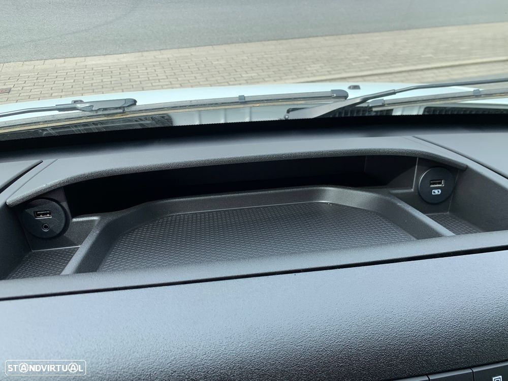 Iveco Daily 35S14H EA8 Tara 2.400Kg - 18