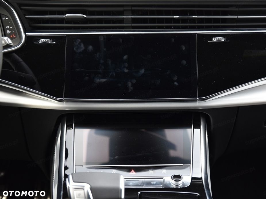 Audi Q7 - 8