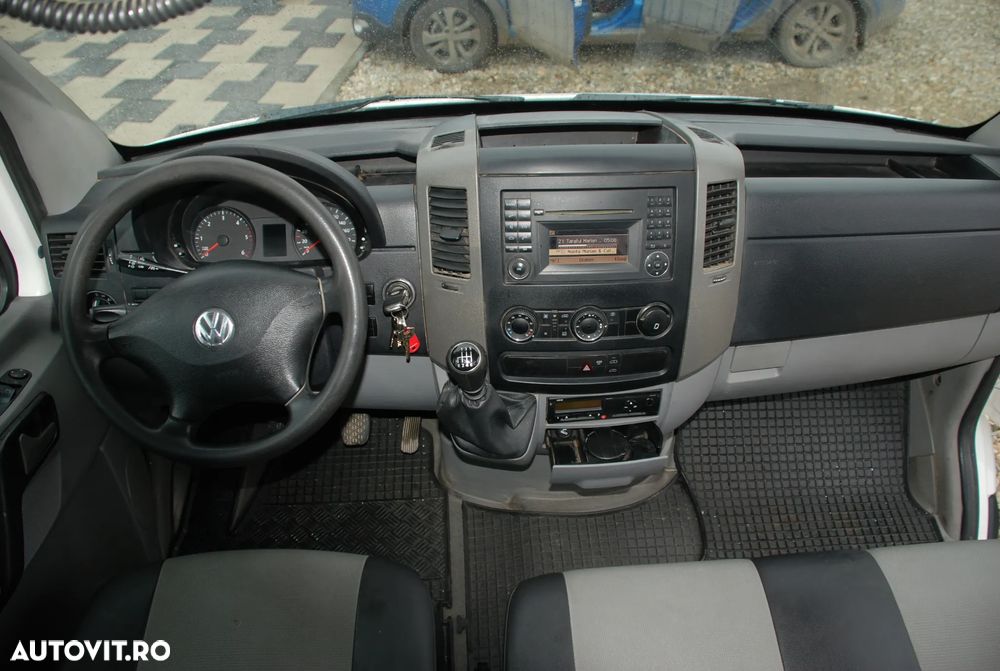 Volkswagen Crafter - 17