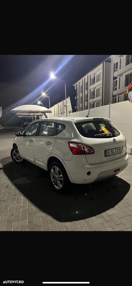 Nissan Qashqai - 2