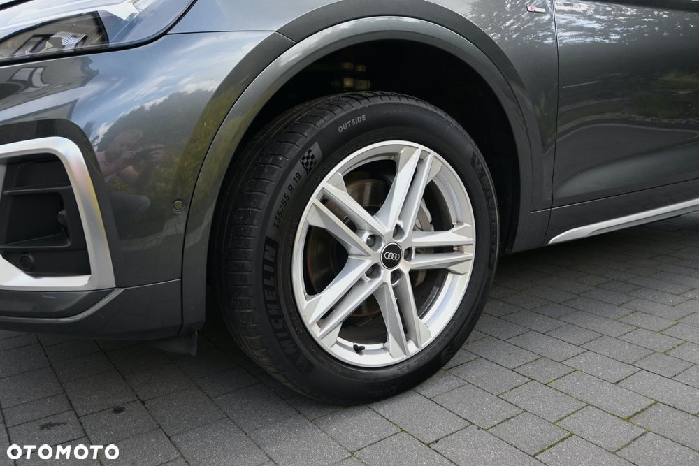 Audi Q5 Sportback 40 TDI quattro S tronic S line business - 38