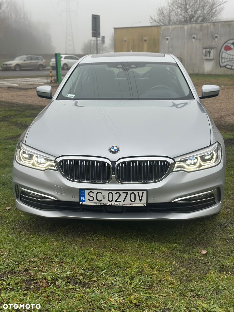 BMW Seria 5 530i xDrive Luxury Line - 2