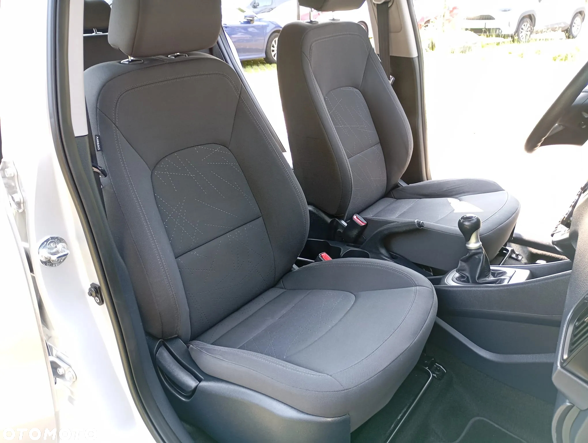 Kia Rio 1.2 Spirit - 14