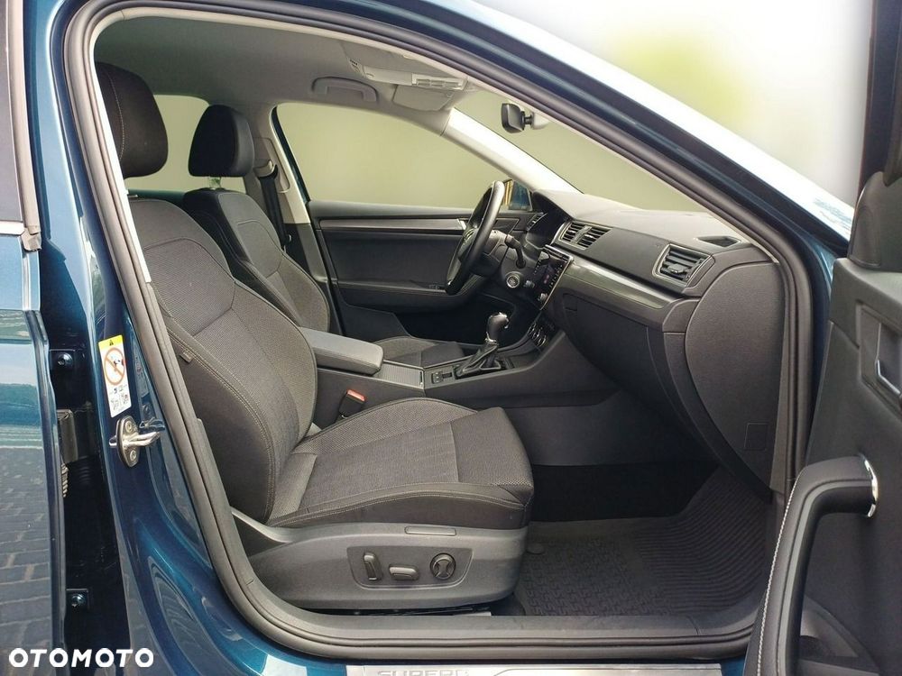 Skoda Superb 2.0 TDI SCR Style DSG - 12