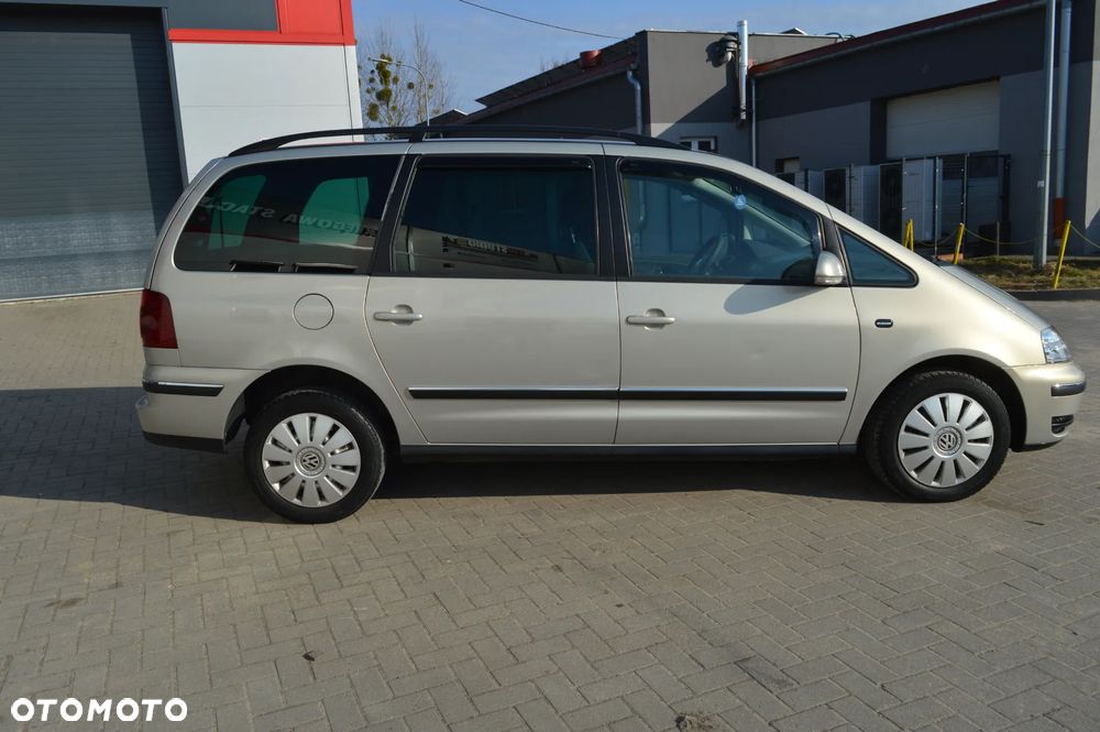 Volkswagen Sharan 2.0 TDI Highline - 10