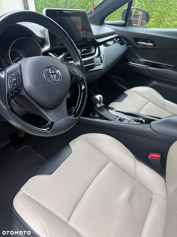 Toyota C-HR - 10