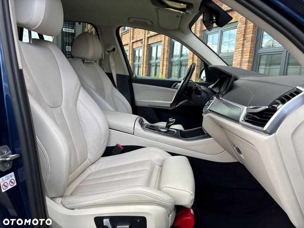 BMW X5 xDrive25d - 13