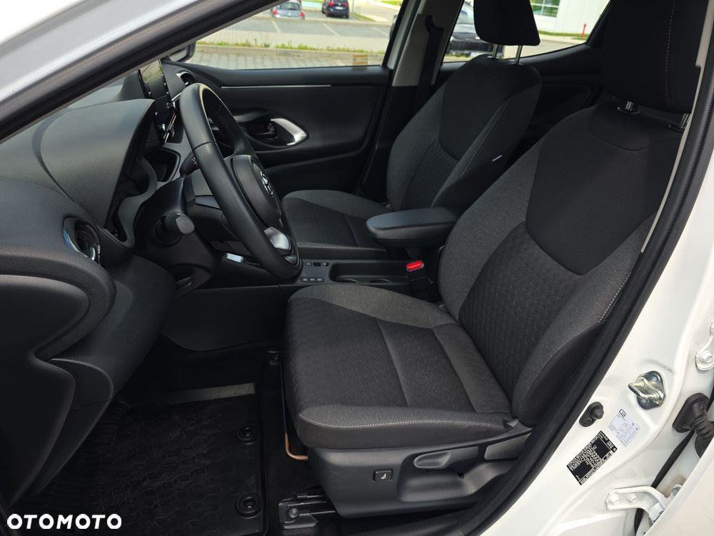 Toyota Yaris Hybrid 1.5 Comfort - 12