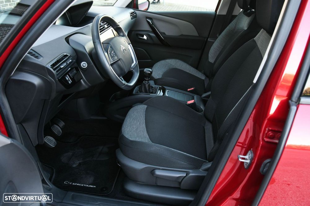 Citroën C4 Spacetourer 1.5 BlueHDi Shine — fotografia 11