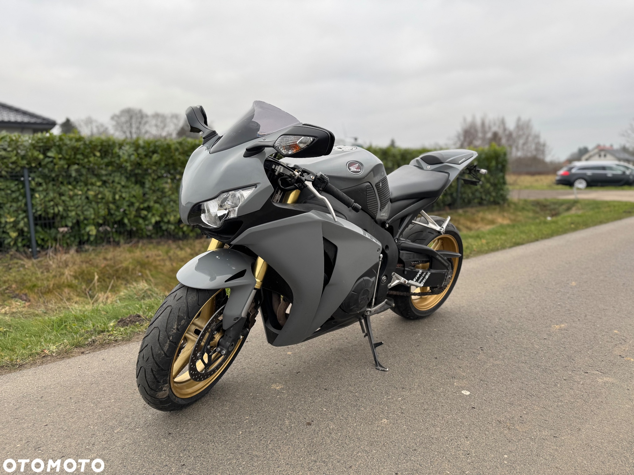 Honda CBR - 8