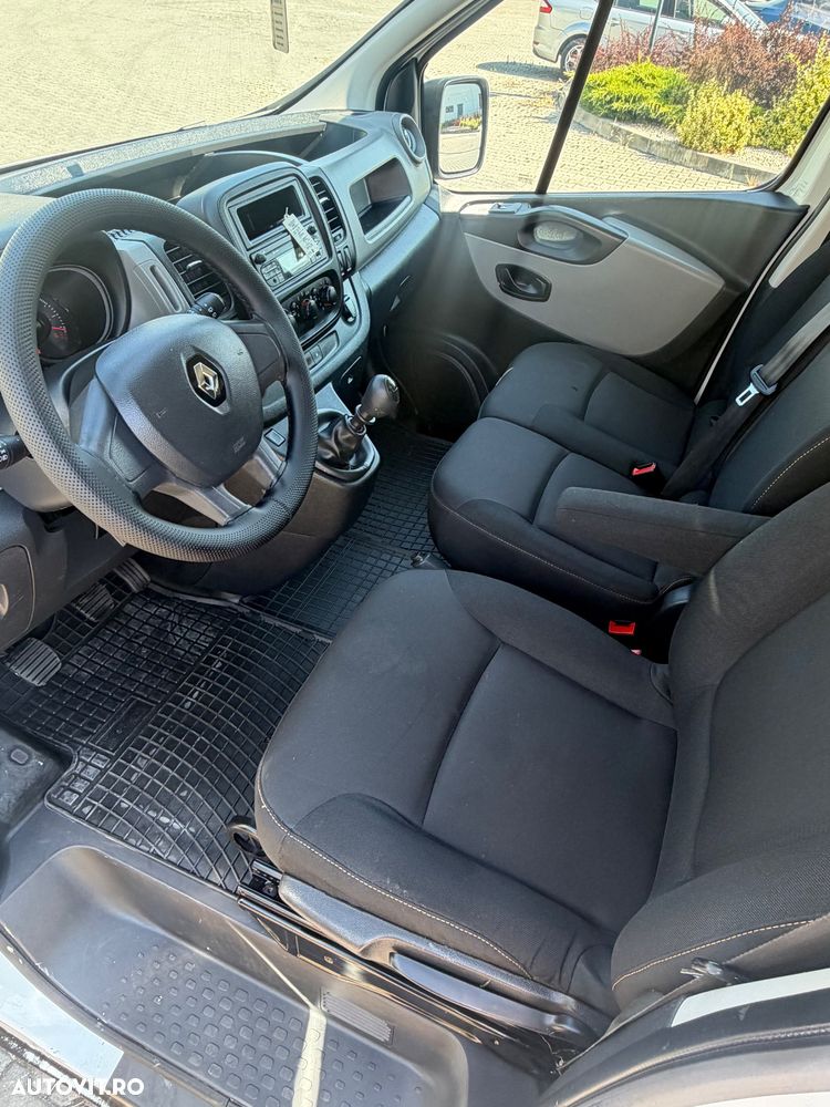 Renault Trafic Combi L2H1 7+1 Expression - 6