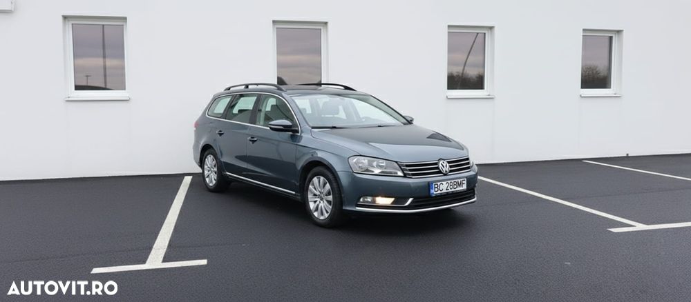Volkswagen Passat - 4