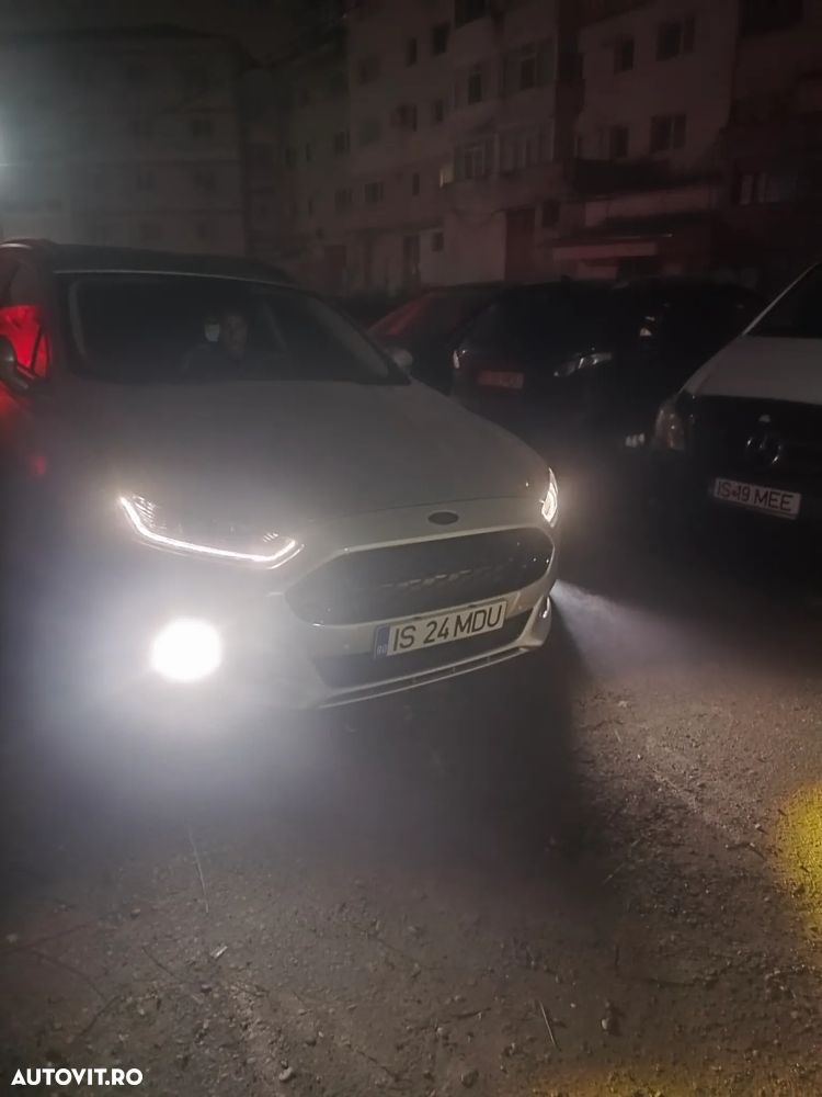 Ford Mondeo 2.0 TDCI Start-Stopp PowerShift-Aut Titanium - 4