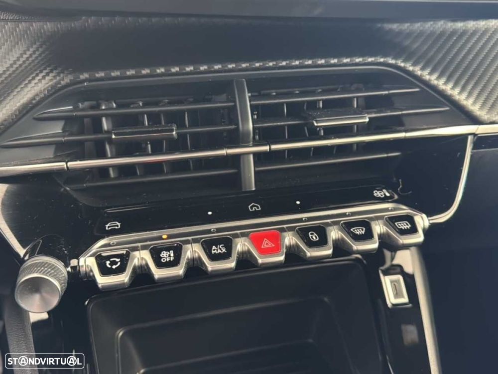 Peugeot 2008 1.2 Style - 15