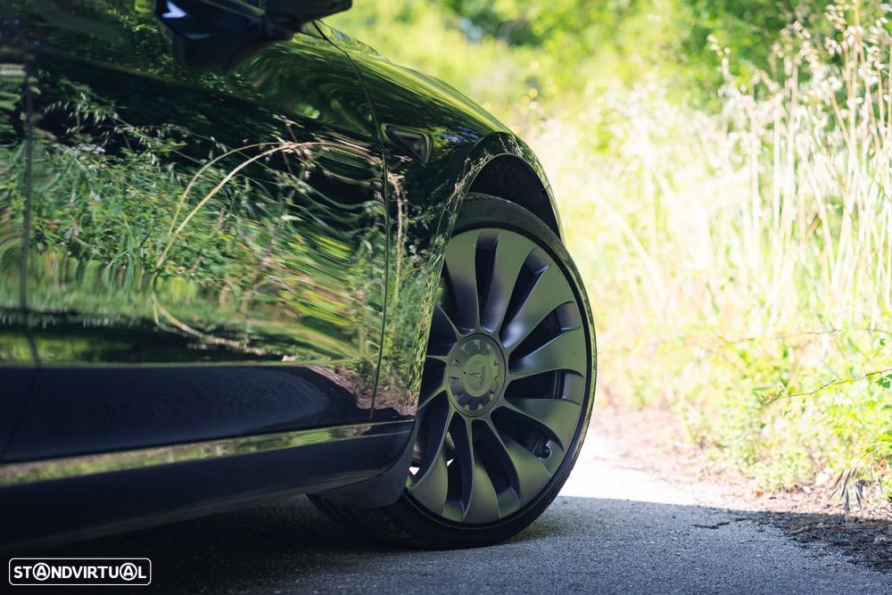 Tesla Model 3 Performance Dual Motor AWD - 16