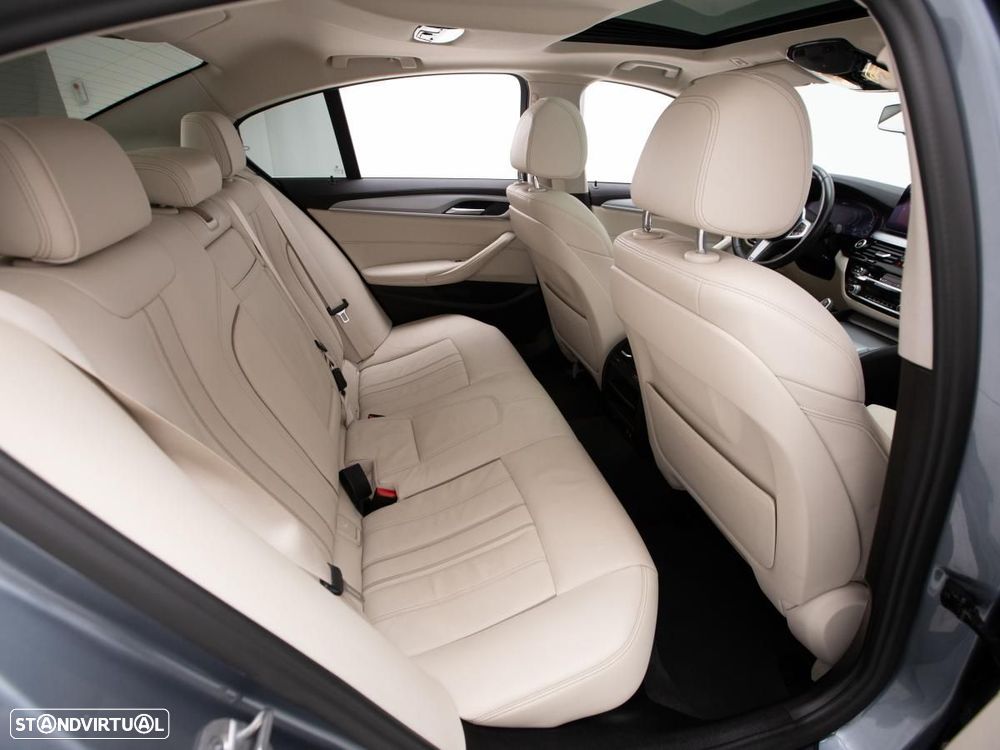 BMW 520 e - 13