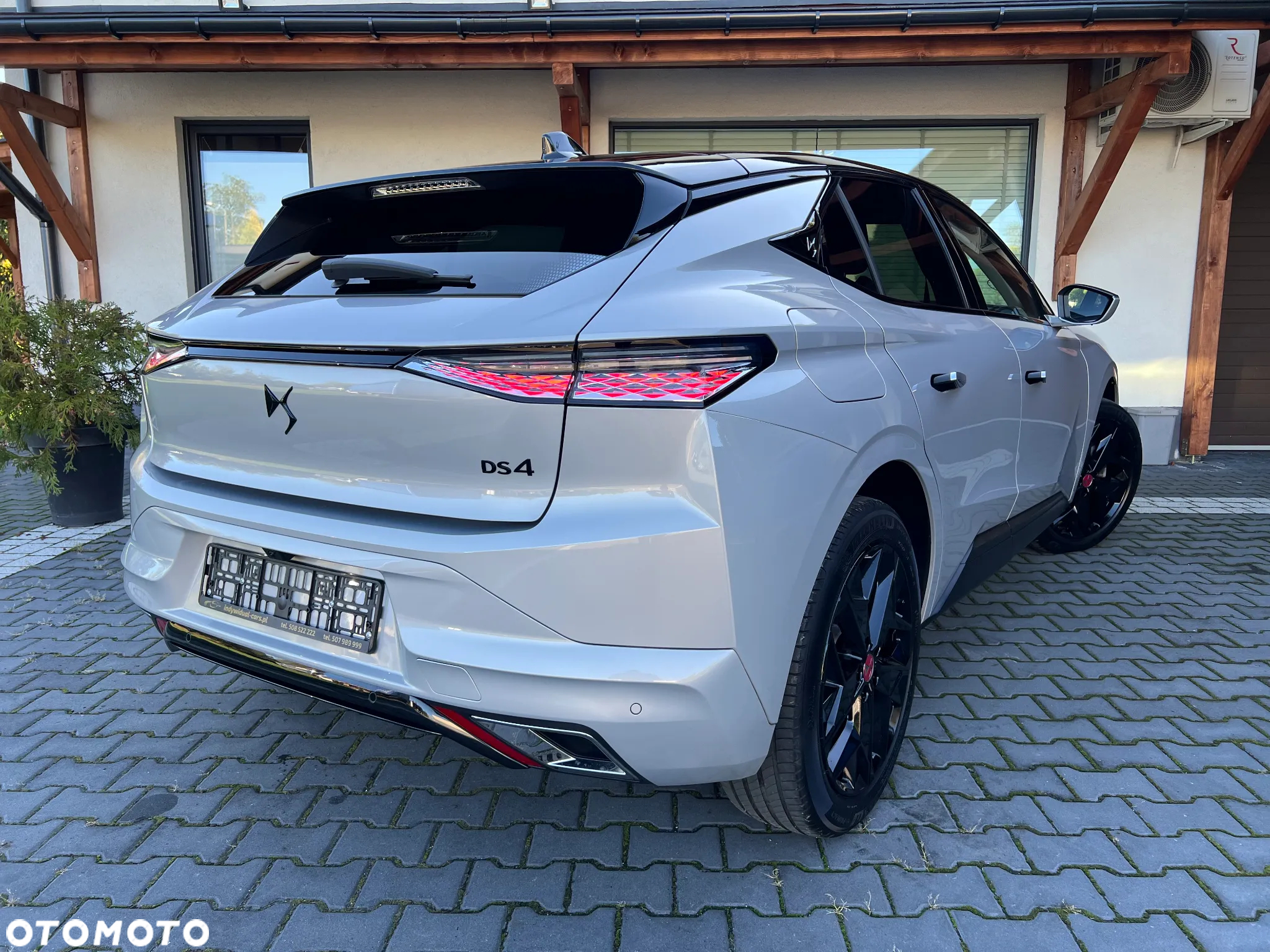 DS Automobiles DS 4 Crossback - 12